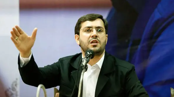 دلار را ۲۰۰ هزار تومان کنید تا کلی پول گیر دولت بیاید / ایران گلستان شود!