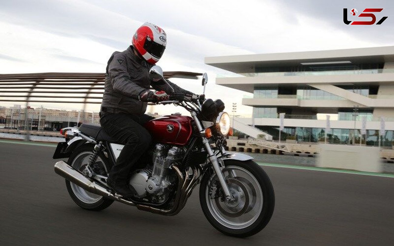 توقیف موتورسیکلت تریاکی در فارس