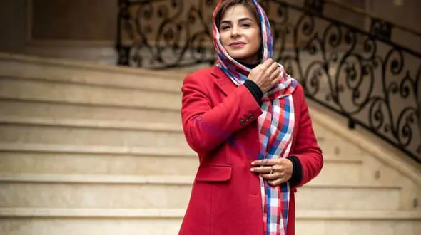 سیما تیرانداز با تیپ قرمز در جشنواره ارخه+عکس