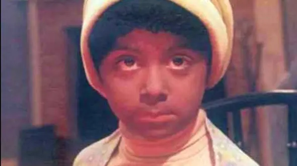 این دختربچه کدام خانم بازیگر شیک ایرانی است ؟! / باورتان نمی شود !