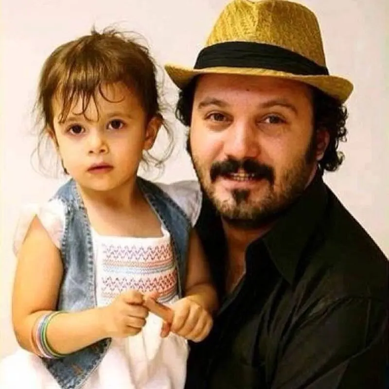 کامبیز دیرباز