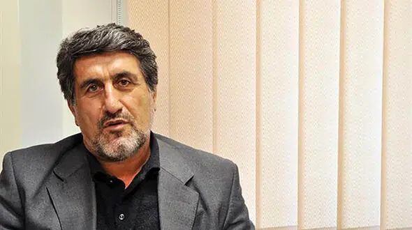 چرا بانک مرکزی نسبت به دلار ۲۵ هزار تومانی بی تفاوت است؟ 