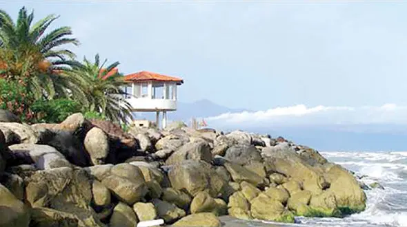 بی عدالتی در مبارزه با ساحل خواری ممنوع/ صدا و سیما یکی از ساحل خواران بزرگ + فیلم