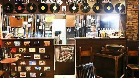 درآمد حداقلی کافه داری ۲۴ میلیون تومان در ماه