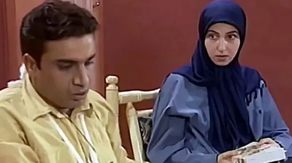 فیلم / رونمایی معصومه کریمی، سارای سریال «زیر آسمان شهر» از کم کاری اش  / فوت مادرم ضربه بدی بود .../ بازیگری برای من  فقط ....