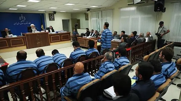 دادگاهی 21 متهم اخلال ارزی در روزهای کرونایی + عکس