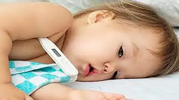 فواید تب برای کودک 