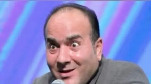 حسن ریوندی: من نمیدونم چه سوالیه مهمون میپرسه تو خونتون دستشویی دارین؟ نه ما پای درخت میریم کارمونو میکنیم!+فیلم