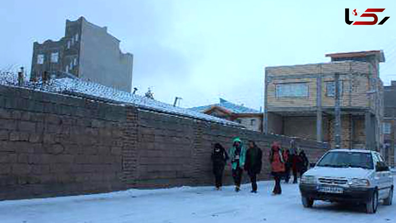 برف و سرما برخی مدارس استان اردبیل را تعطیل کرد