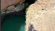 مشاهده چشمه وسط کویر سوزان طبس / راهنمای رسیدن به چشمه مرتضی علی + فیلم