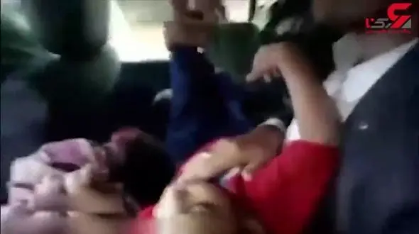 فیلم دیده نشده از نجات جان دختر ۶ ساله گرفتار در سیل شیراز توسط یگان ویژه ناجا 