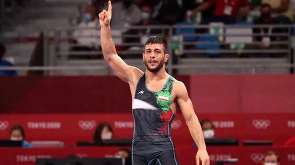 اطری: نتوانستم در کشتی فینال خودم را جمع و جور کنم/ مسئولان تا الان حمایت چندانی نکرده‌اند