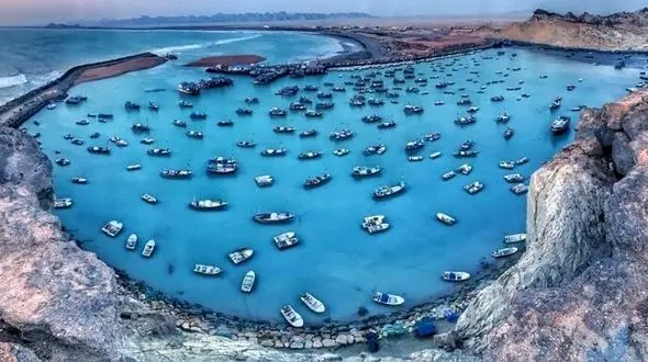 چابهار؛ سرزمین کوه‌های مریخی، ساحل درک و جنگل‌های حرا + فیلم