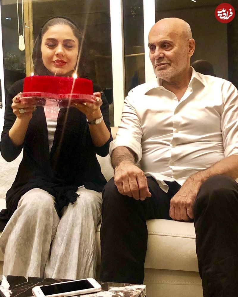 azadeh_zareie_1559651168_2058825684524124821_1040657227