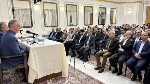 صالحی: هنرمندان ایرانی سفیران فرهنگی ملت‌اند؛ کاروان ۱۶۸ نفره در روسیه