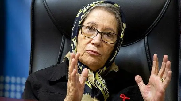 محرز : کرونا چکاپ های دوره ای را به صفر رساند / بیماران قلبی و سرطانی در خطر 