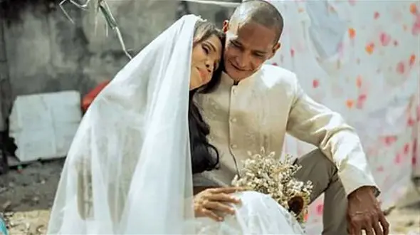 عروسی زوج زباله گرد پس از 24 سال دلباختگی+ عکس های قبل و بعد عروسی