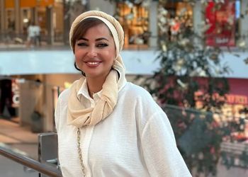 استایل اسپورت و شیک نفیسه روشن در ساحل رویایی