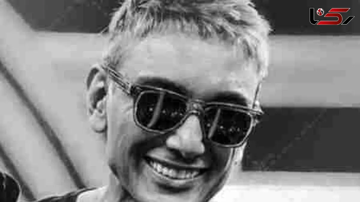 دانلود آهنگ شادمهر عقیلی  /  به نام خونه پر از عطر تو دلم همش پیش توهه / دیسکاور