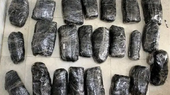 کشف محموله سنگین مواد ممنوعه توسط پلیس تهران در کرمان