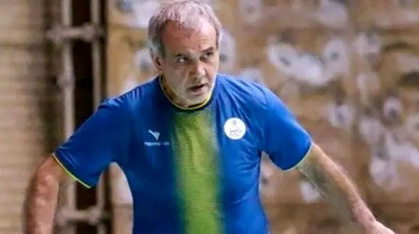 این عکس خاص پزشکیان با قهرمانی تراکتور وایرال شد