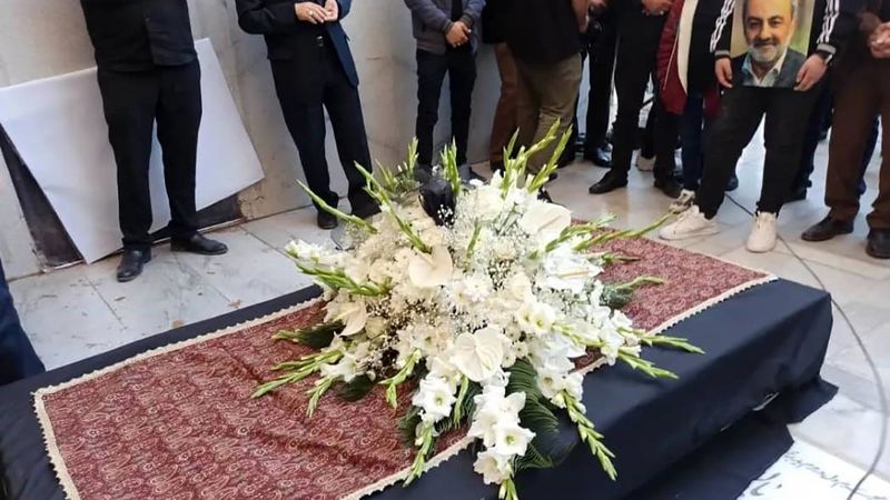پیکر زنده یاد عماد افروغ تشییع و در حرم امام خمینی (ره) آرام گرفت