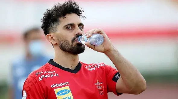  گل‌گهر به دنبال کاپیتان پرسپولیس