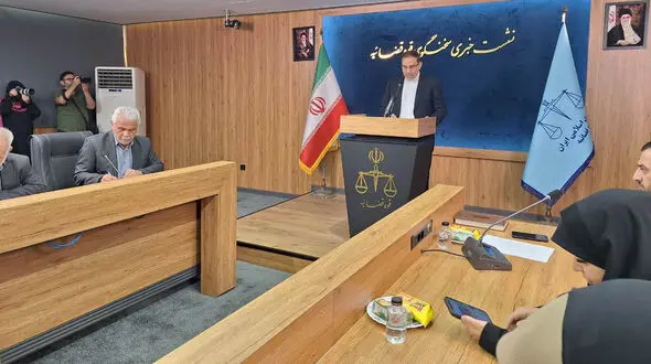 کلاهبرداری و پولشویی در بازار ارز دیجیتال / محاکمه اعضای شبکه خانوادگی در تهران رسیدگی می شود