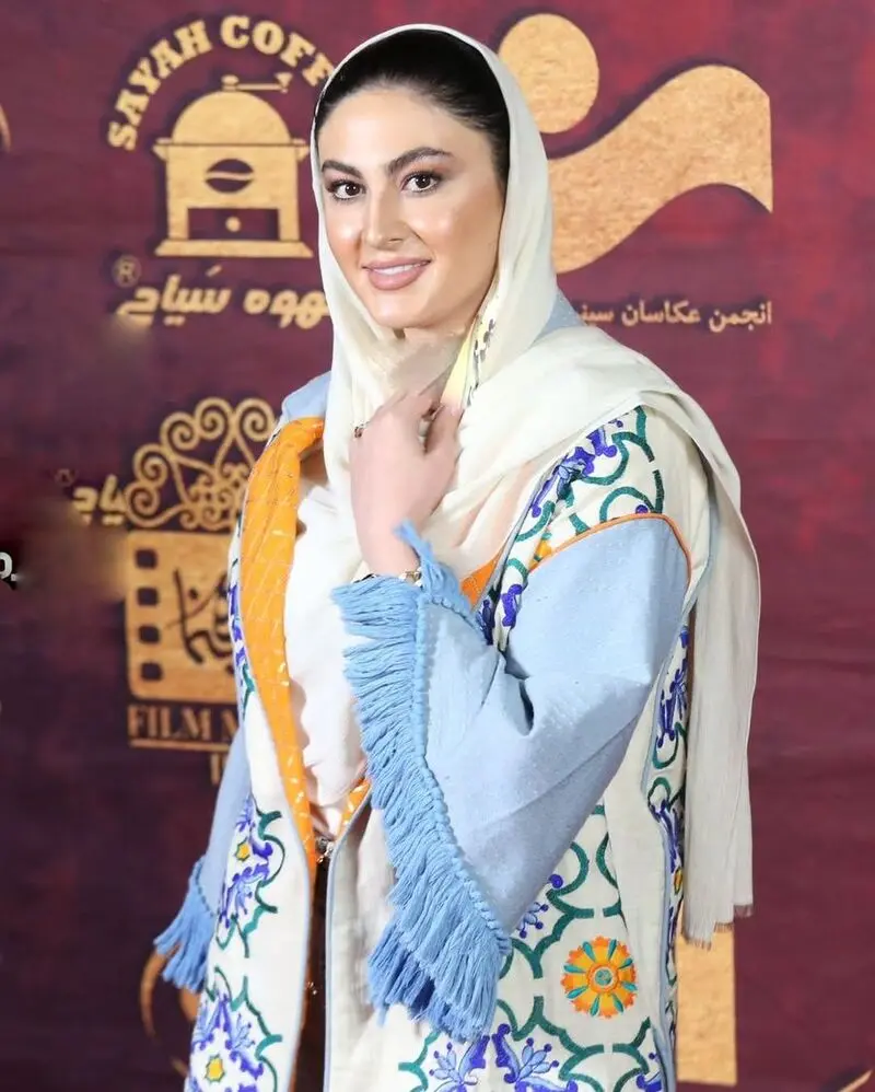 مریم مومن