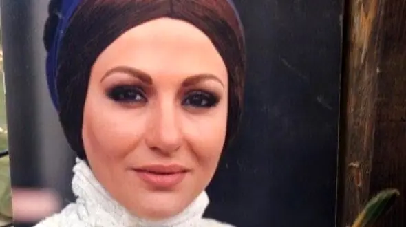 فیلم / ساغر عزیزی فرح سینمای ایران: ازدواجم عاشقانه نبودتمام طلاهارو پس دادم بچه بغل رفتم خونه مامانم  فقط بچه رو گرفت منو راه نداد