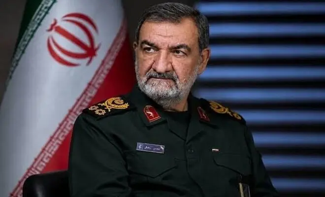 محسن رضایی: مذاکرات متوقف شده است/ در صورت وقوع جنگ، کابل‌ها، مراکز داده و تأسیسات هوش مصنوعی می‌توانند هدف باشند