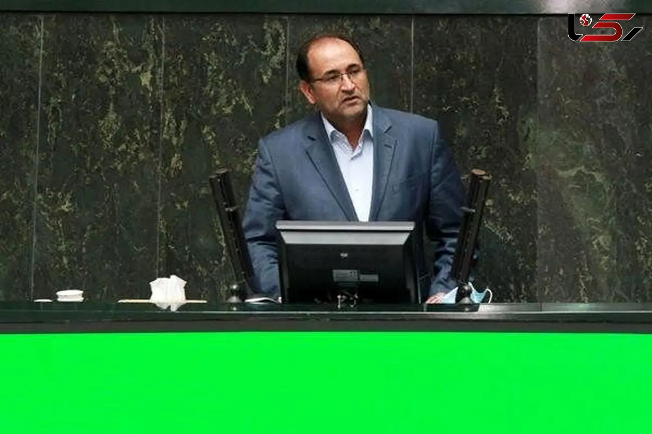 نماینده مجلس: یک نظامی را وزیر کشور کردند، نظامی دیگری را معاون سیاسی او، استاندار خراسان رضوی هم که نظامی است؛ شبیه پادگان شده!