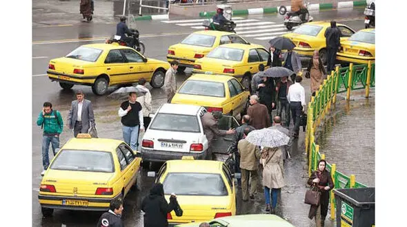خارج شدن خودروی پیکان از لیست تاکسیرانی