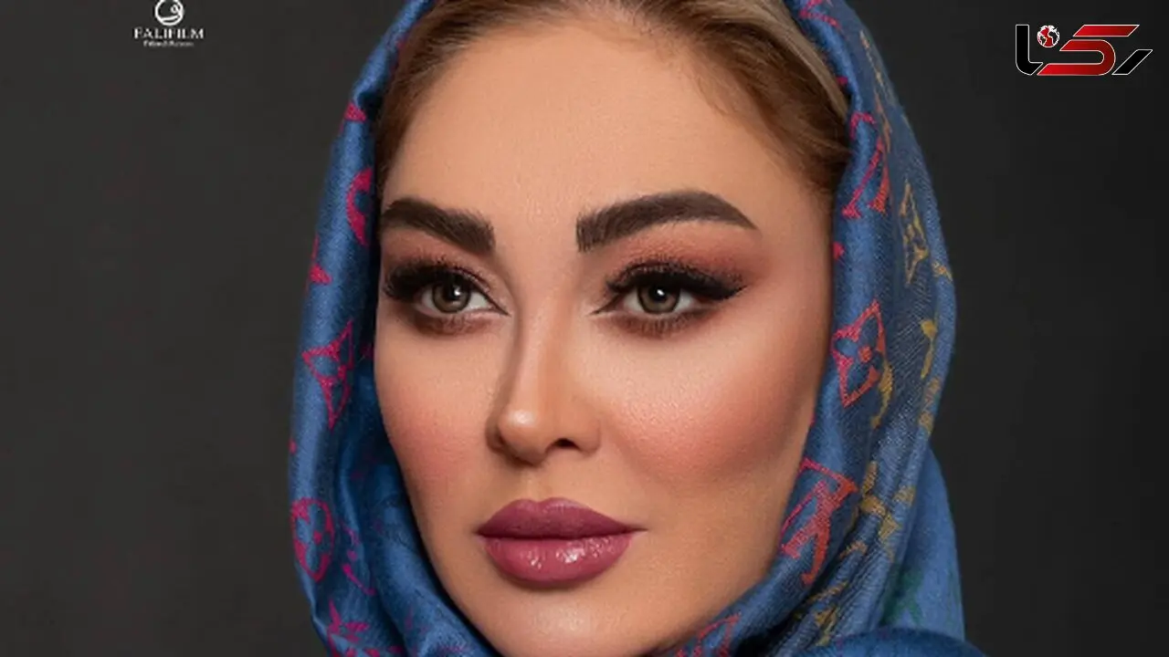 عکس / نگاهی به تغییر استایل الهام حمیدی بعد از به دنیا آمدن پسرش / مجلسی با کیف و روسری برند / تیپ مامان ها رو زده