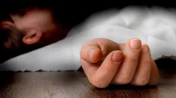 مرگ هولناک پسر 7 ساله زیر کمد اسباب بازی هایش / کمد روی پسربچه افتاد + جزییات