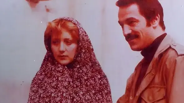 عکس| سفر به گذشته؛ نوش آفرین، همسر سابق سعید راد در کنار یک اسب؛ دهه 50