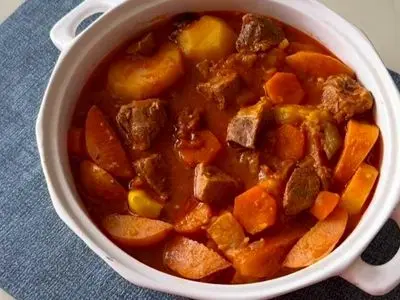 طرز تهیه تاس کباب کلاسیک با طعمی فراموش نشدنی برای وعده سحر