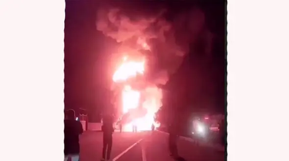 آتش سوزی بیخ گوش پالایشگاه تهران + فیلم