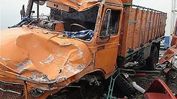 حادثه مرگبار تصادف در محور هرسین - کرمانشاه / دوتن جان باختند 