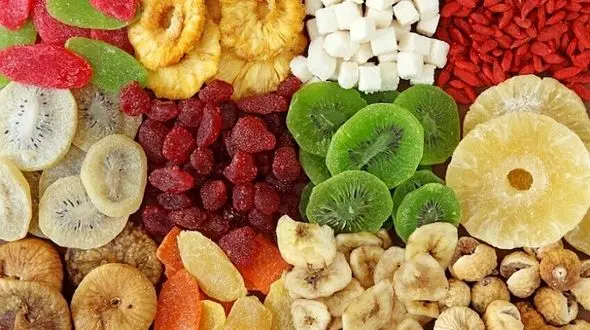 لیست خوراکی هایی که مانع پیری می شوند