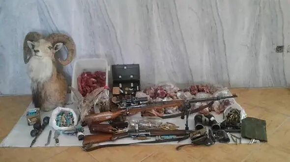 این مارها در قزوین چه می کردند؟ / 4 مرد راز عجیبی داشتند!