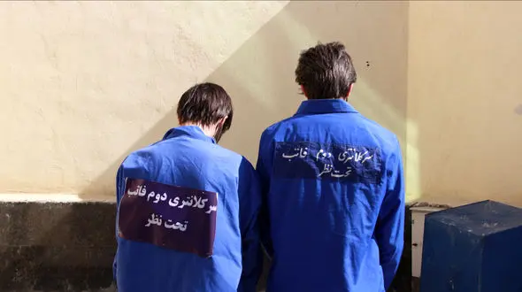 گفتگو با سارقان خشنی که به همدیگر هم رحم نمی کنند / بخاطر سرطان معتاد شدم + عکس