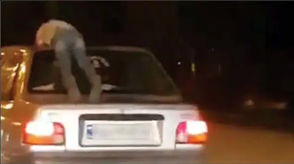 این راننده را می شناسید ؟ / فیلم رفتار بد با یک پسربچه 