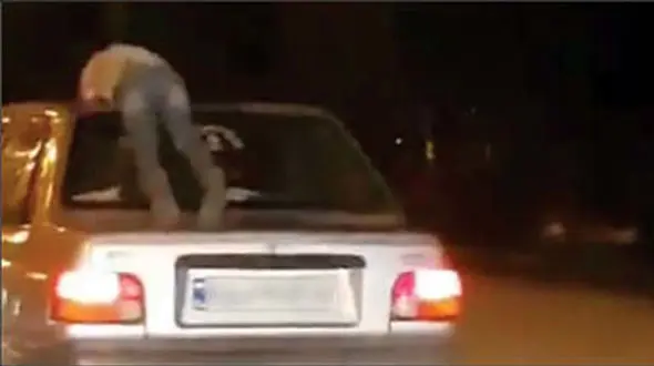 این راننده را می شناسید ؟ / فیلم رفتار بد با یک پسربچه 