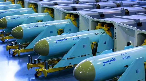 موشک‌های کروز دریایی طلائیه و نصیر درمنطقه سوم دریایی ارتش/ ورود بالگردهای اطلاعاتی و جنگ الکترونیک به سازمان رزم