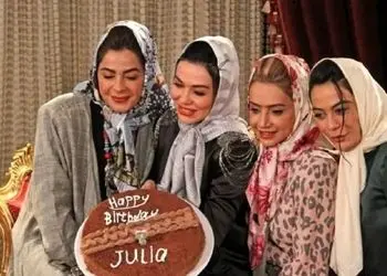 فیلم / تیپ و استایل خیره کننده خانم بازیگران در میهمانی شام مونا فرجاد /  از شهره سلطانی، شبنم قلی خانی، سیما تیرانداز، فریبا نادری، نسیم ادبی و.../ حرکات موزون خانوما رو ببینید ...