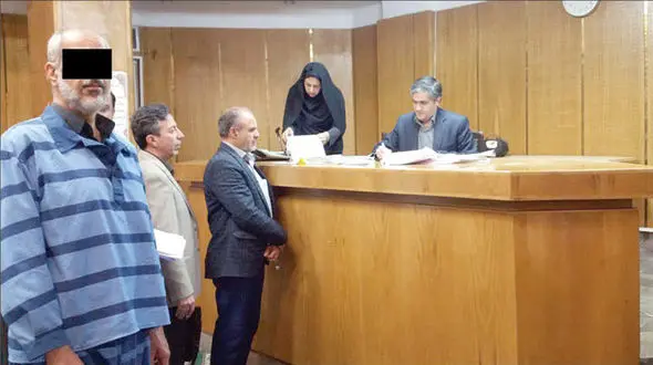 نقشه مرد هزار چهره با کلاه گیسی عجیب در مشهد + عکس