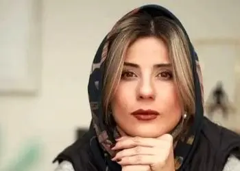 فیلم/ پاسخ تحقیرآمیز و کوبنده سارا بهرامی به بی احترامی خواهر شوهرش/ دائما یکسان نباشد حال دوران غم مخور/ اینجوری باید جواب آدمای گستاخ رو داد!