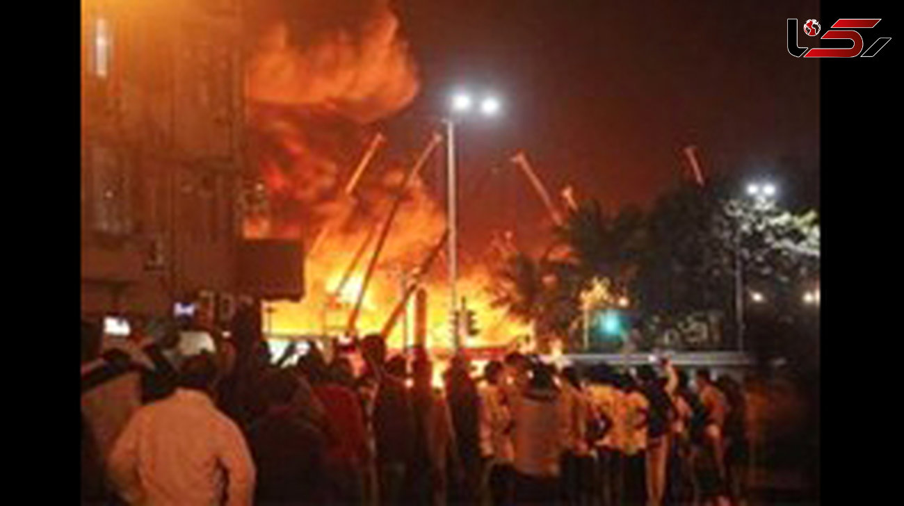 5 کشته در آتش سوزی فروشگاه لباس هندی+عکس