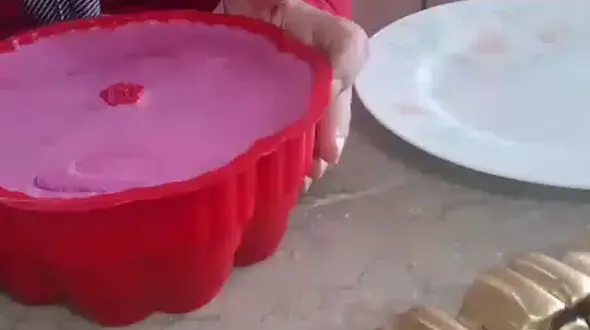 نکاتی که برای درآوردن ژله از قالب باید بدونی + فیلم